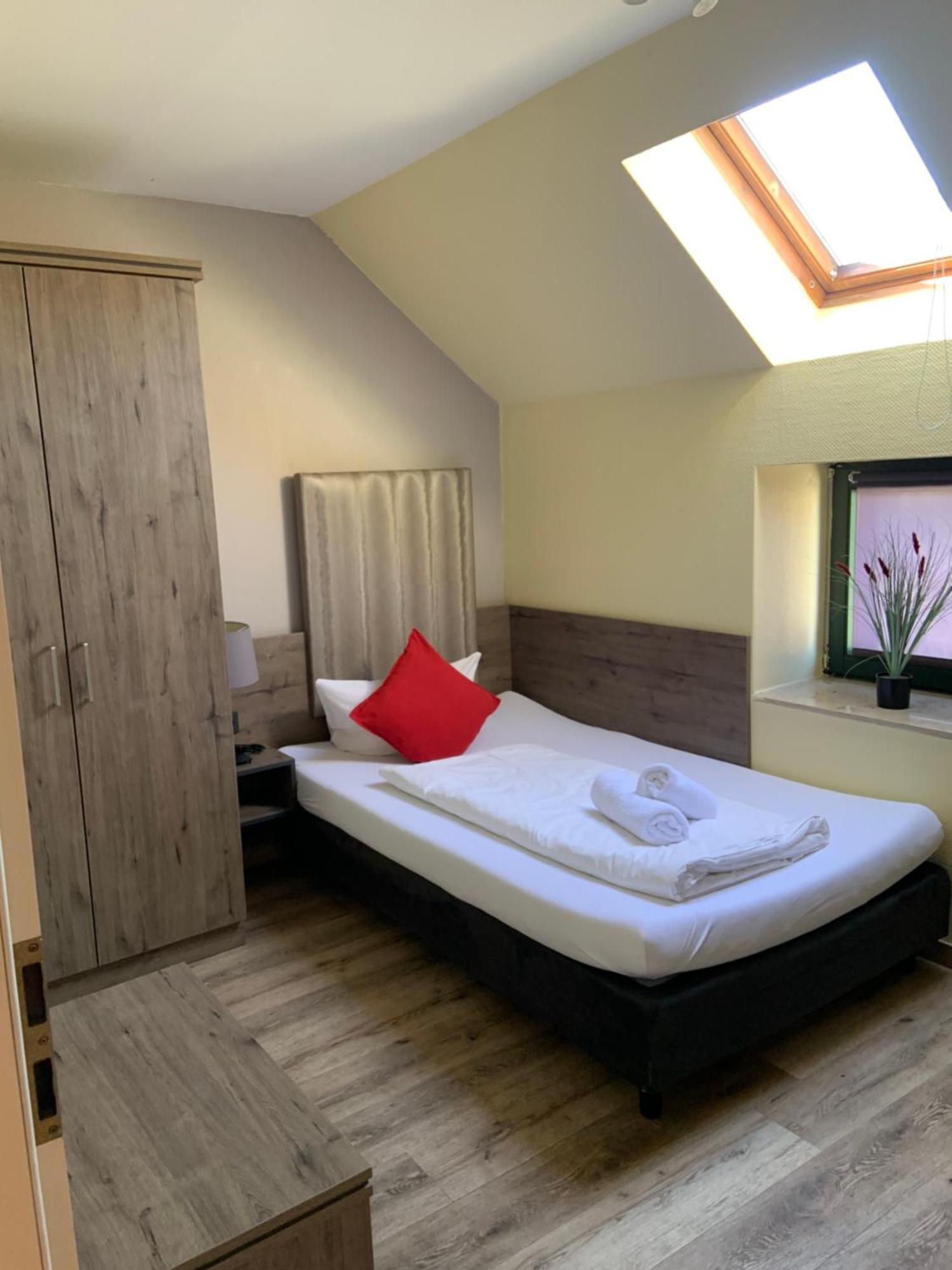 Hotel Rahserhof Viersen Extérieur photo